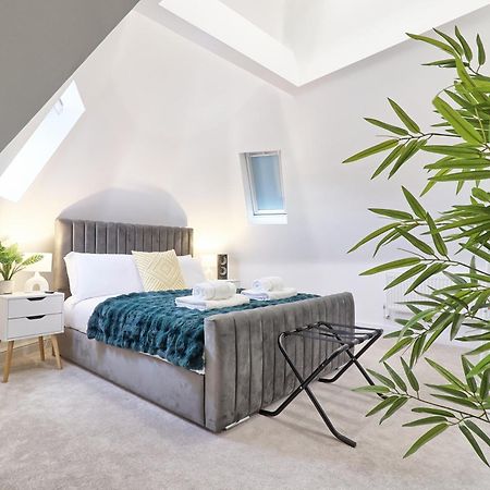 Writtle Massive 4 Bedroom Apartment With Parking In Gorgeous Countryside Location & Short Drive To Chelmsford City Centre Contractors Welcome Ngoại thất bức ảnh